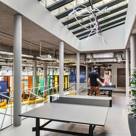 The Social Hub Extended Hotel Delft