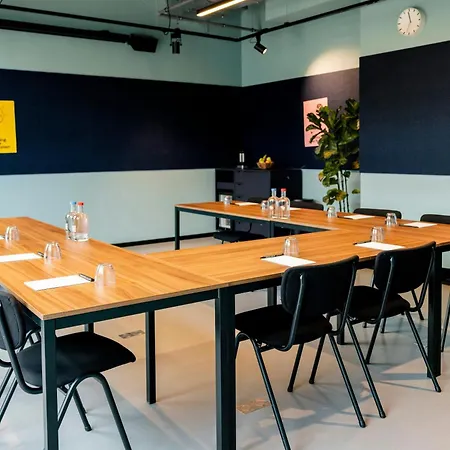 The Social Hub Extended