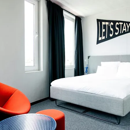 The Social Hub Extended Hotel