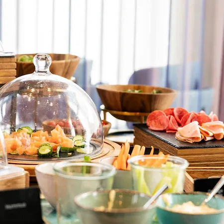 The Social Hub Extended Hotel